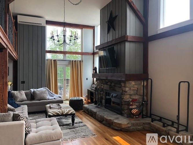 764 Barnumville Road 5 Beds Condo for Rent - Photo gallery 5