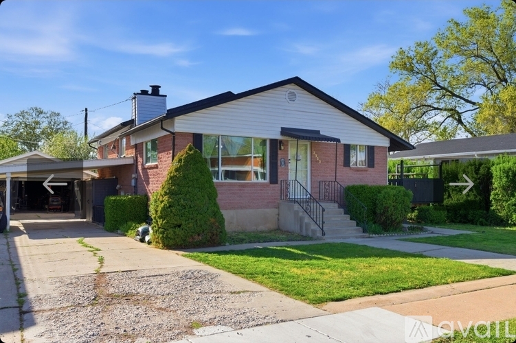 2323 North 720 West 5 Beds Single Family Home for Rent - Photo gallery 1
