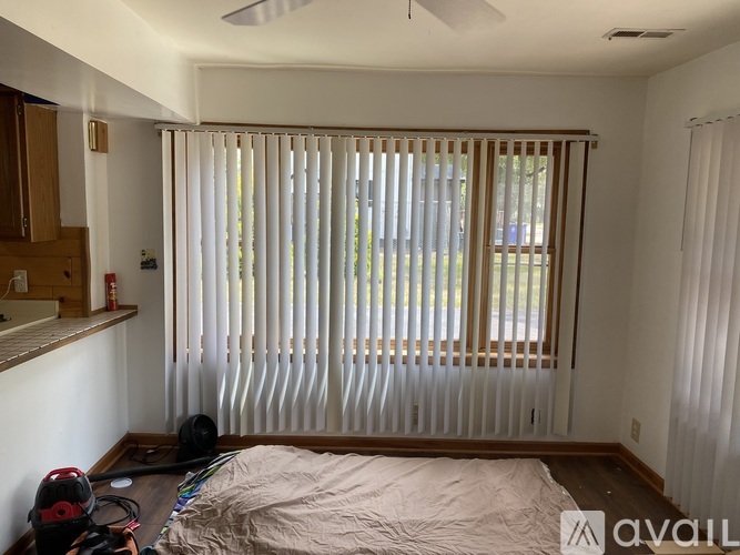 320 W State St 1 Single Family Home for Rent - Photo gallery 2
