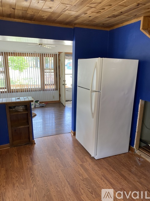 320 W State St 1 Single Family Home for Rent - Photo gallery 4