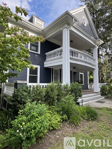 161 Highland Avenue 6 Beds Single Family Home for Rent - Photo gallery 2