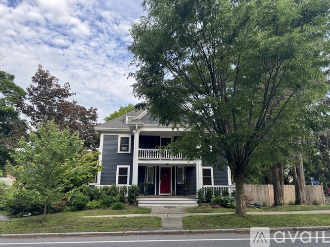 161 Highland Avenue 6 Beds Single Family Home for Rent - Photo gallery 3