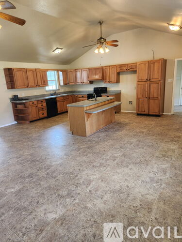 9517 County Road 419 3 Beds Single Family Home for Rent - Photo gallery 2