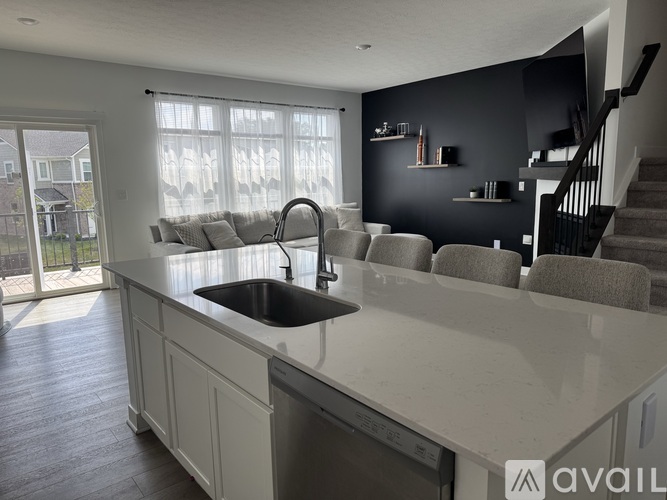 6696 Halsey Street 3 Beds Single Family Home for Rent - Photo gallery 4