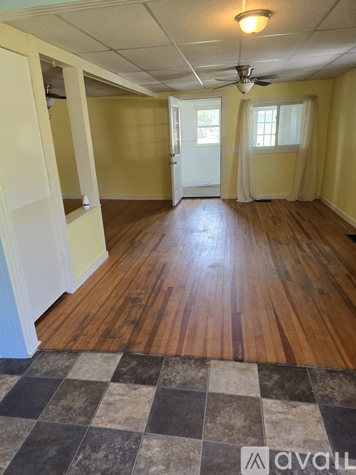 6818 East 700 South 4 Beds Single Family Home for Rent - Photo gallery 3