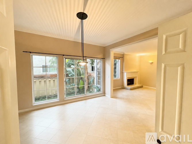 10308 Almayo Avenue 2 Beds Apartment for Rent - Photo gallery 2