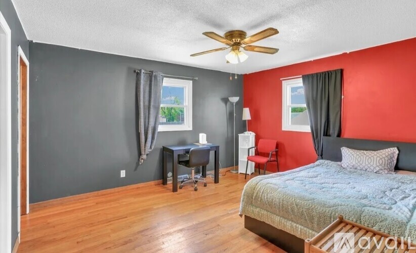 313 West Church Street 3 Beds Single Family Home for Rent - Photo gallery 3