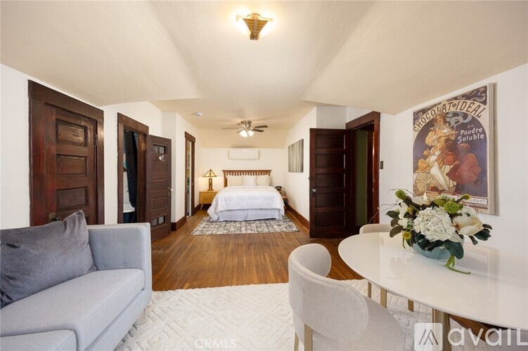 577 N Chester Ave Studio Apartment for Rent - Photo gallery 1