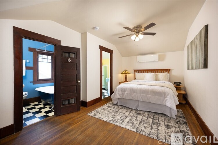 577 N Chester Ave Studio Apartment for Rent - Photo gallery 2