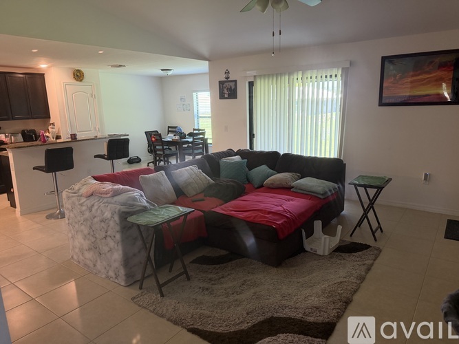 824 La Salle Avenue 3 Beds Single Family Home for Rent - Photo gallery 2