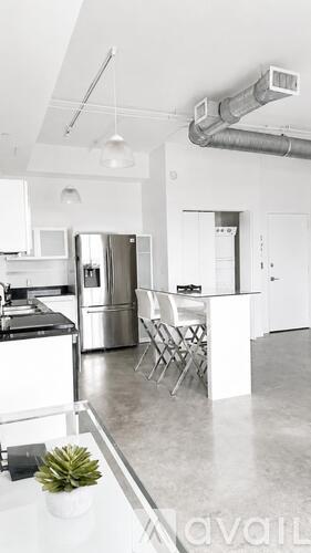 10 Southwest South River Drive 1 Condo for Rent - Photo gallery 3