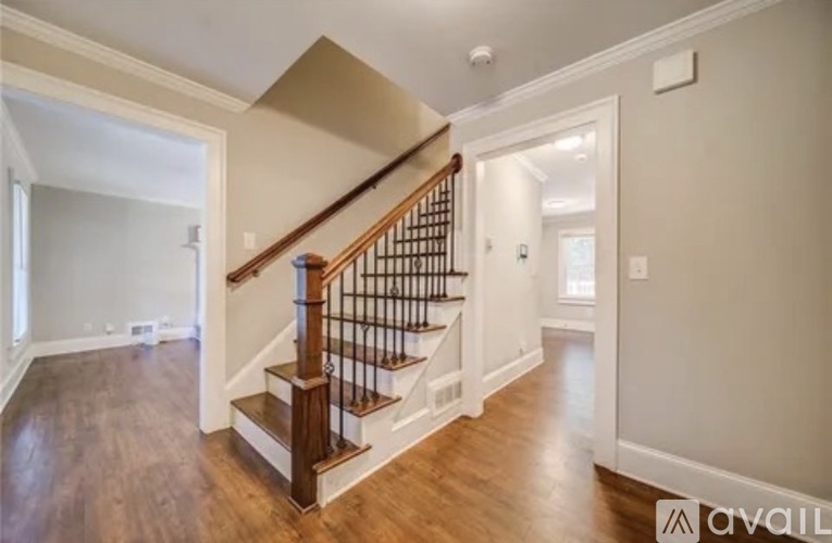 6472 Swift Creek Drive 5 Beds Single Family Home for Rent - Photo gallery 2