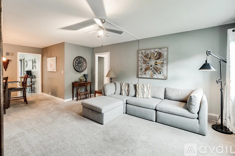 462 West 104th Street 1 Condo for Rent - Photo gallery 2