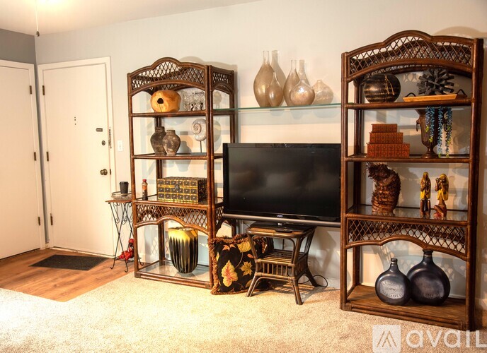 462 West 104th Street 1 Condo for Rent - Photo gallery 3