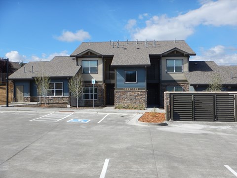 1629 Soaring Circle 1-3 Beds Apartment for Rent
