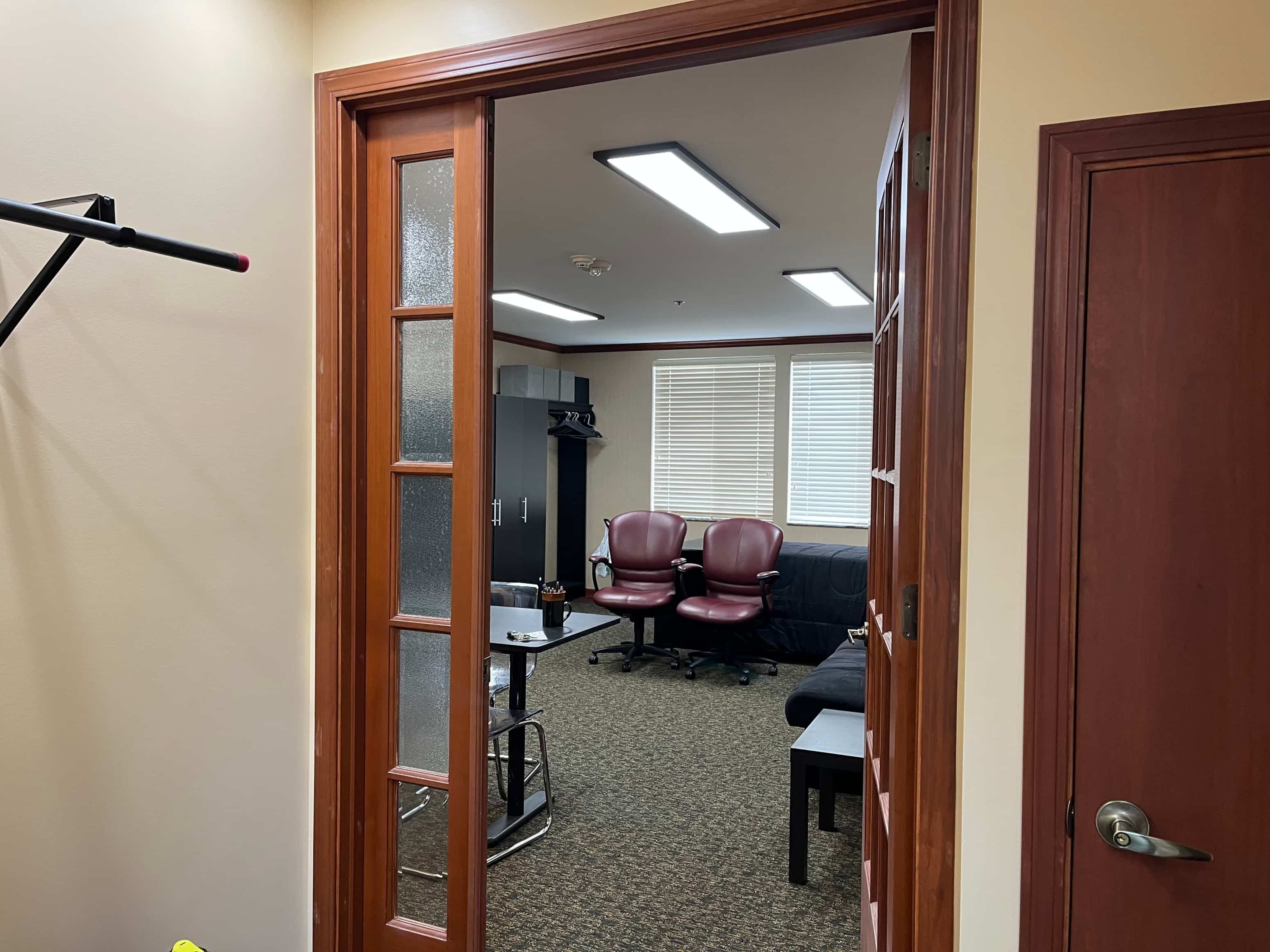163.3 N Greenleaf St Studio Apartment for Rent - Photo gallery 3