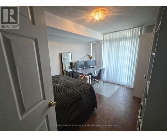 2001 - 18 PARKVIEW AVENUE 1 Apartment, Condo, Home for Rent - Photo gallery 5