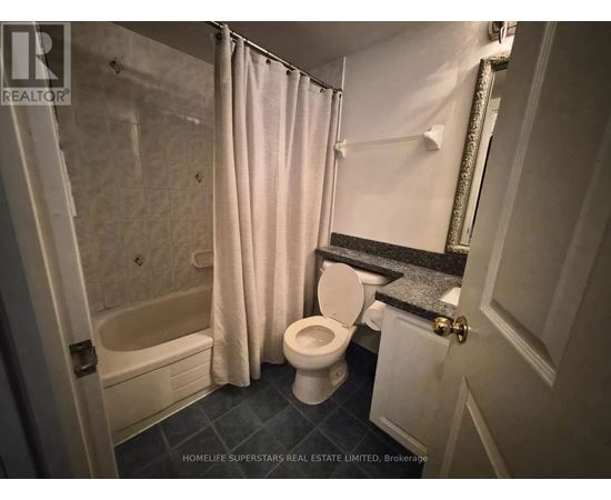 2001 - 18 PARKVIEW AVENUE 1 Apartment, Condo, Home for Rent - Photo gallery 1