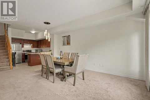 15 - 17 EATON PARK LANE 3 Beds Apartment for Rent