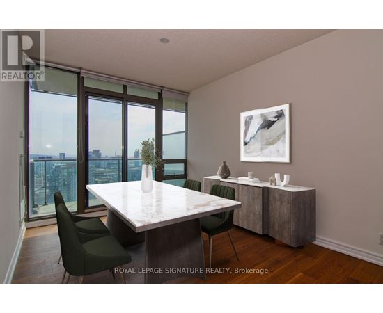 3204 - 33 LOMBARD STREET 3 Beds Apartment, Condo, Home for Rent - Photo gallery 2
