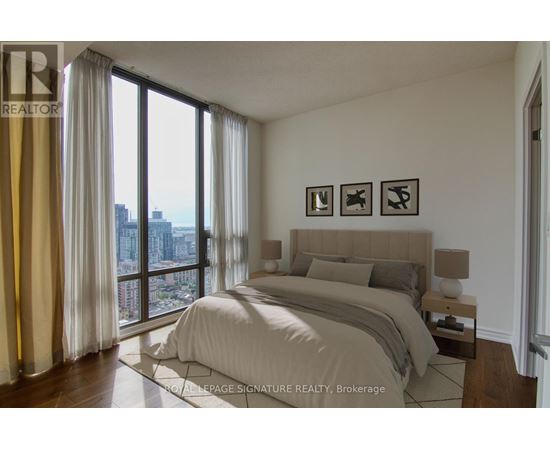 3204 - 33 LOMBARD STREET 3 Beds Apartment, Condo, Home for Rent - Photo gallery 5