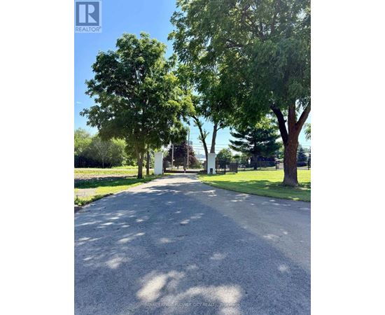 957 BROCK ROAD Studio House for Rent - Photo gallery 1