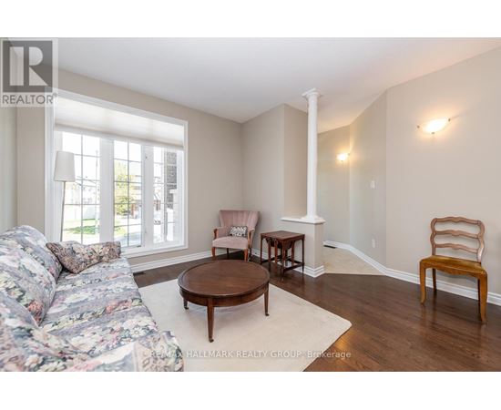 226 KINGHAVEN CRESCENT 2 Beds Condo, Home, Townhouse for Rent - Photo gallery 2
