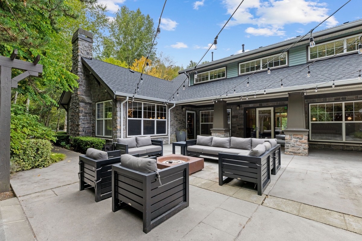 Outdoor Fire Pit Lounge at Windsor North Creek, 20225 Bothell Everett Highway, Bothell, WA