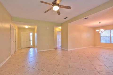 1106 Devonshire Drive 3 Beds Apartment for Rent