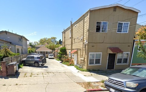 2312 9Th St Studio Apartment for Rent