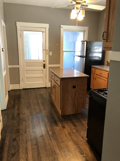 5008 W Byron St 3 Beds Apartment for Rent - Photo gallery 2