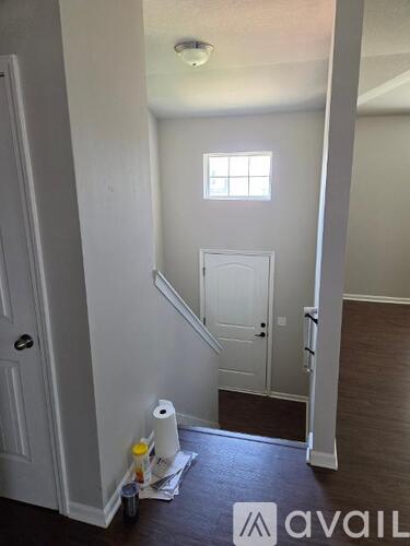 17195 Pratt St 4 Beds Single Family Home for Rent - Photo gallery 5