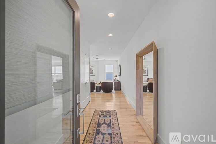 206 Ben Allen Road, Unit 4 3 Beds Single Family Home for Rent - Photo gallery 3