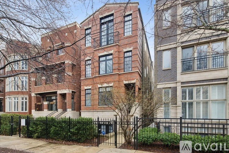 1539 West Montana Street 2 Beds Condo for Rent - Photo gallery 1