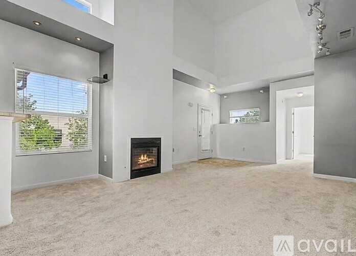 18284 E Floyd Ave 2 Beds Townhouse for Rent - Photo gallery 1