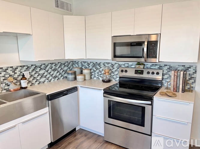 4320 N 27th St 2 Beds Apartment for Rent - Photo gallery 5