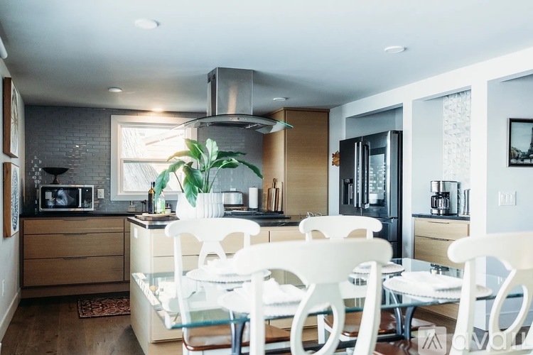 16541 Carnelian Rd 3 Beds Single Family Home for Rent - Photo gallery 4