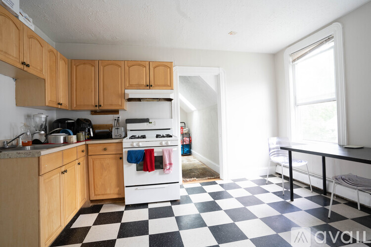 32 Gordon St 3 Beds Apartment for Rent - Photo gallery 5