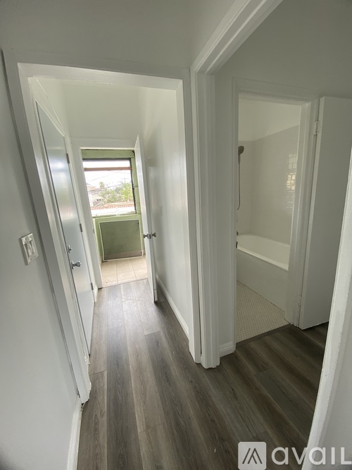 1586 W 29th St 1 Apartment for Rent - Photo gallery 5