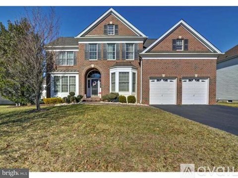 69 Renfield Drive 4 Beds Apartment for Rent