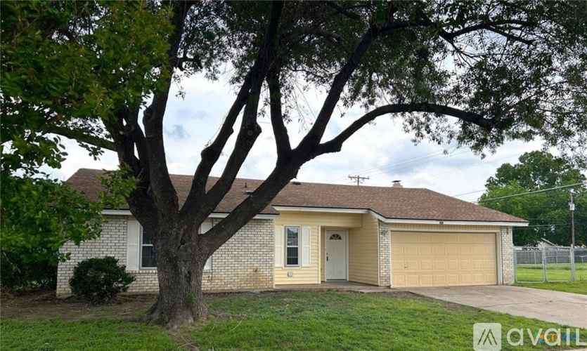 2006 Ruiz Dr 4 Beds Single Family Home for Rent - Photo gallery 1