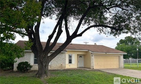 2006 Ruiz Dr 4 Beds Apartment for Rent