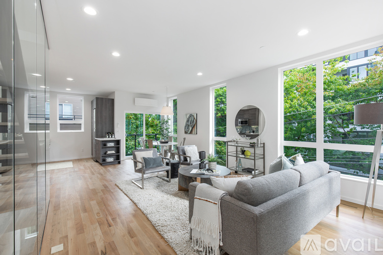 1317 Minor Avenue 3 Beds Townhouse for Rent - Photo gallery 3
