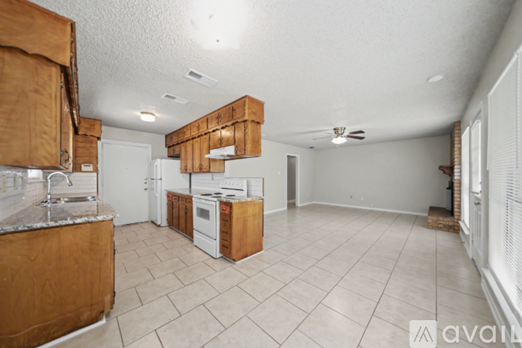 1709 Moonlight Dr 3 Beds Single Family Home for Rent - Photo gallery 4