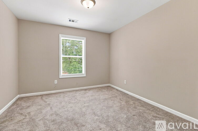 113 Richmond Dr 4 Beds Single Family Home for Rent - Photo gallery 1