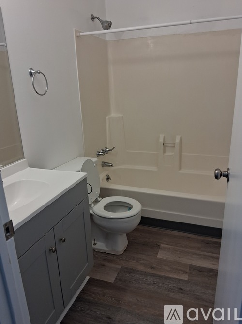 2810 Vista Lane 2 Beds Townhouse for Rent - Photo gallery 3