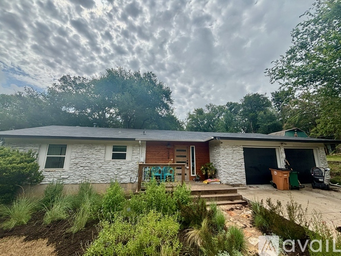 2409 Princeton Drive 3 Beds Single Family Home for Rent - Photo gallery 2