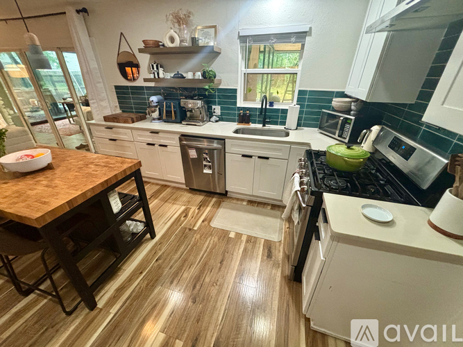 2409 Princeton Drive 3 Beds Single Family Home for Rent - Photo gallery 3