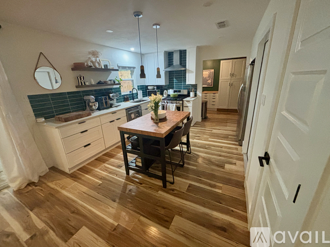 2409 Princeton Drive 3 Beds Single Family Home for Rent - Photo gallery 4