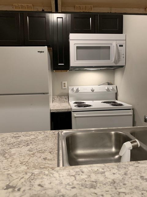 3225 Bob Wallace Avenue Southwest, Suite D 1-2 Beds Apartment for Rent